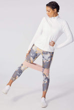 Load image into Gallery viewer, Fierce & Floral - 5 Items