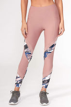 Load image into Gallery viewer, Blush Crush - 5 Items
